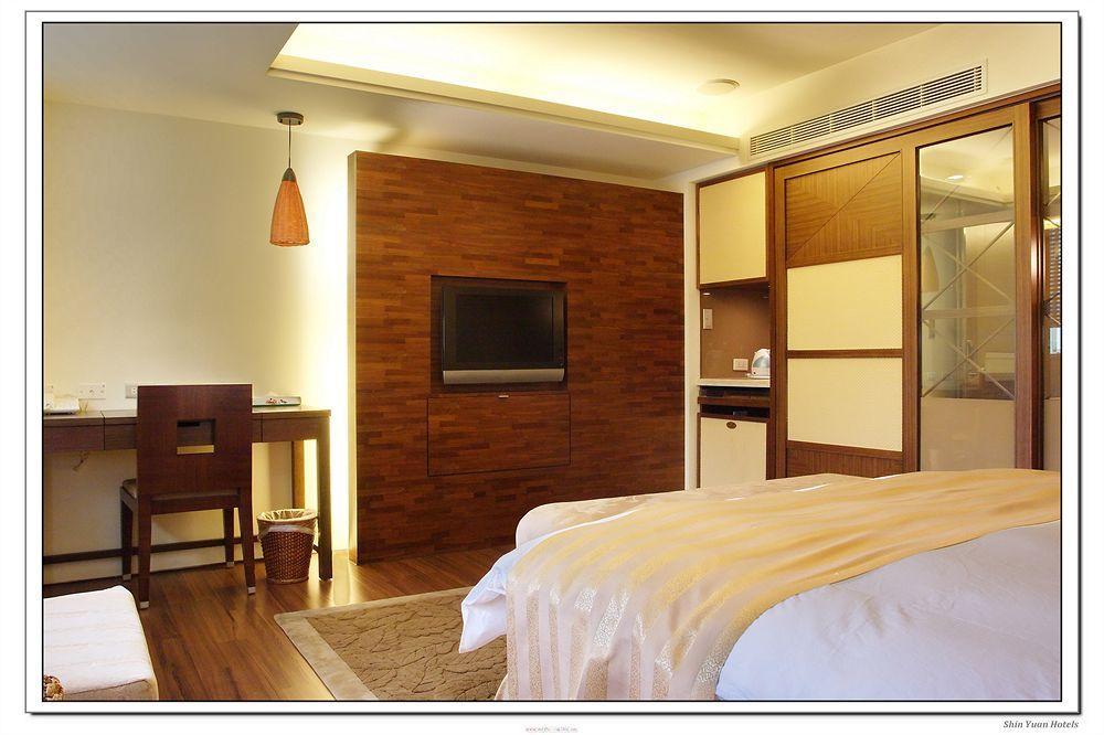 Shin Yuan Celeb Metro Hotel Cidade de Hsinchu Exterior foto